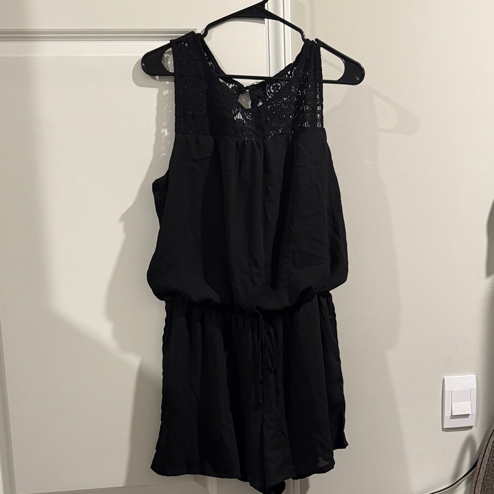 Bisou Bisou Black Lace Jumpsuit/Romper Size 14 8005